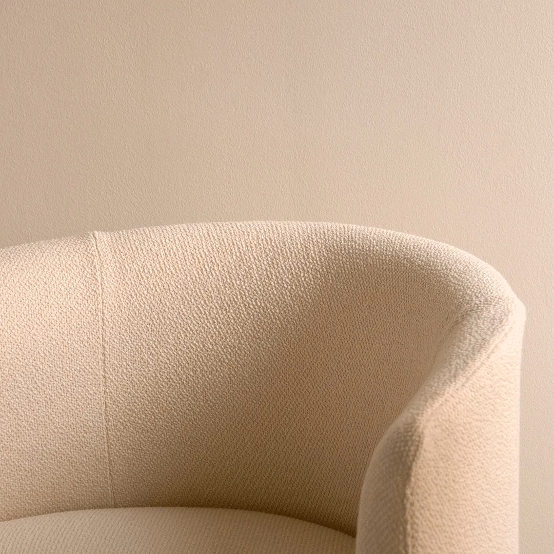 Tearoom Lounge Chair - Swivel w/ Return & Loose Cover