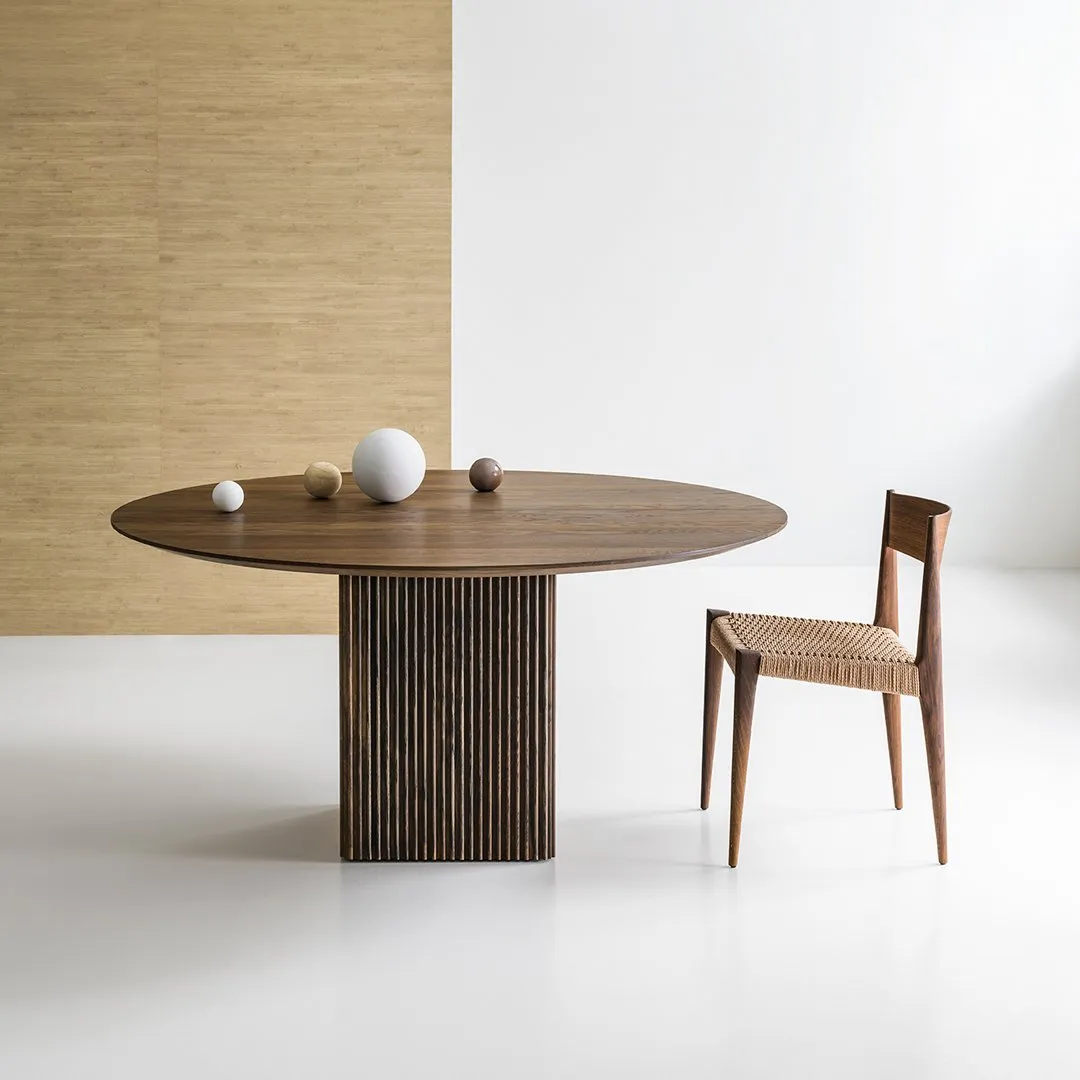 Ten Table Round - Extendable