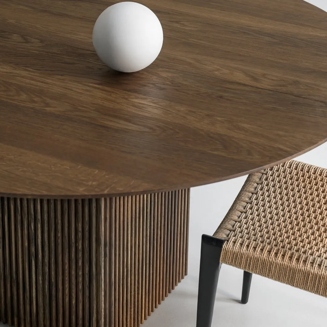 Ten Table Round - Extendable