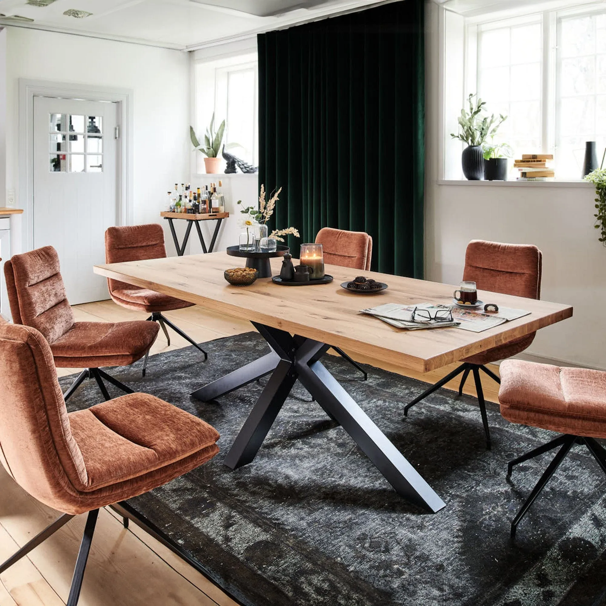 Titan - Dining Table With Madison Leg