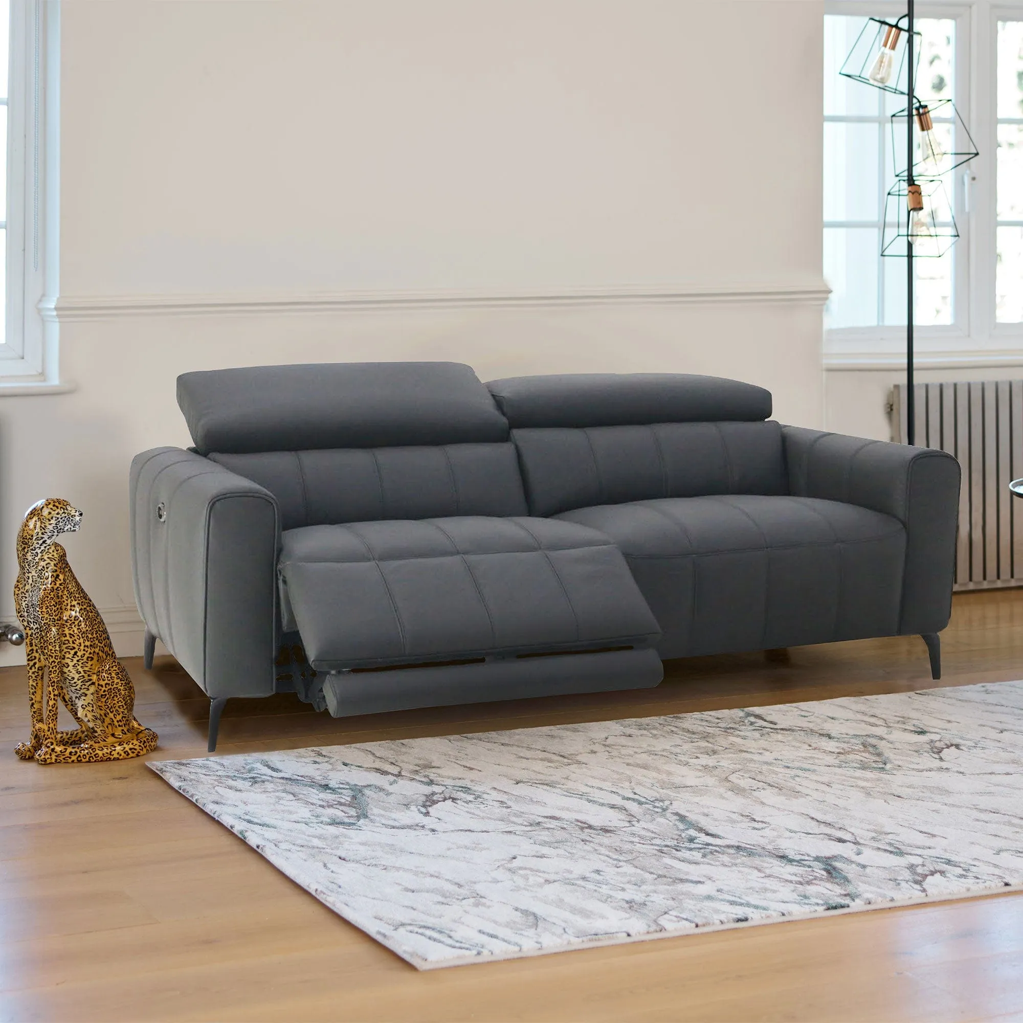 Veyron - Power Recliner Chair In Leather