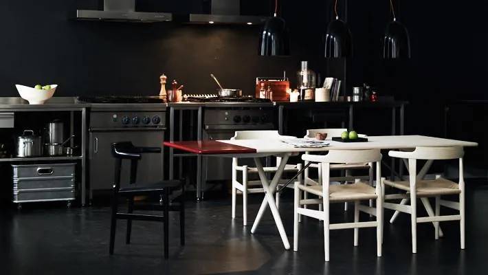 Wegner PP85 Cross Legged Dining Table